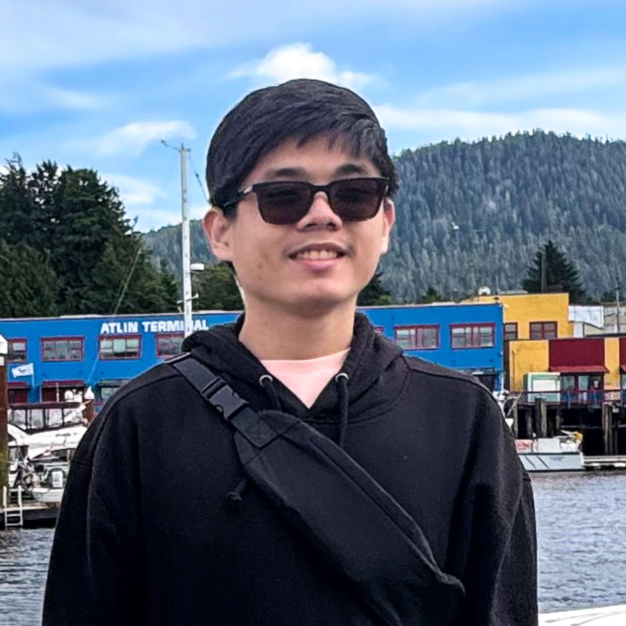 Photo of Justin Carlos